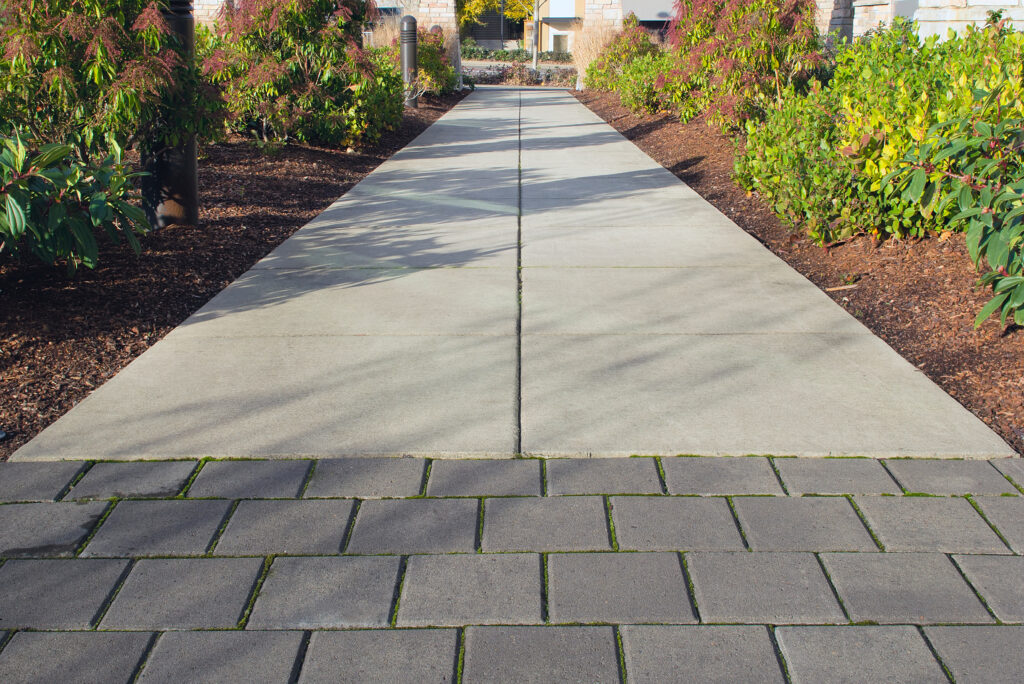 Commercial Outdoor Sidewalk Landscaping